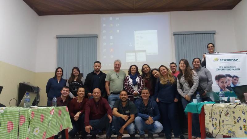eSocial Training: Cooperatives Learn Hands-On
