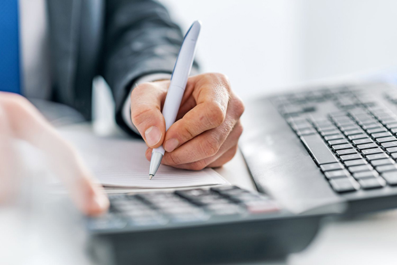 Accounting and HR at Useall